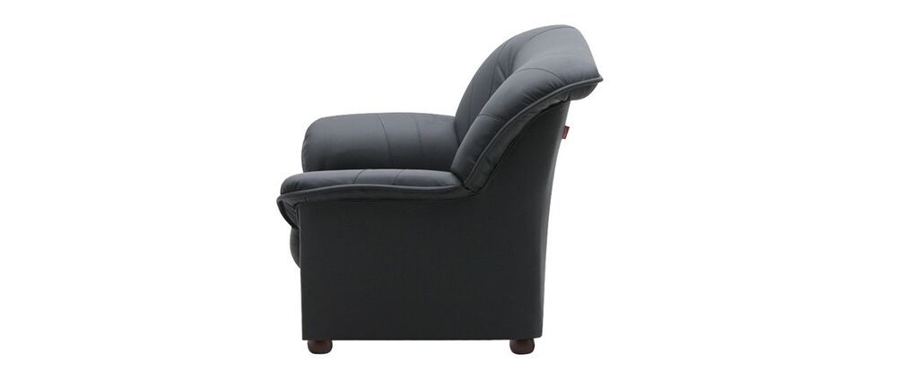 Кресло с подлокотниками