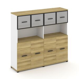 Шкаф две широкие секции, 4 ниши