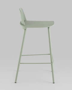 Комплект из четырех стульев полубарных