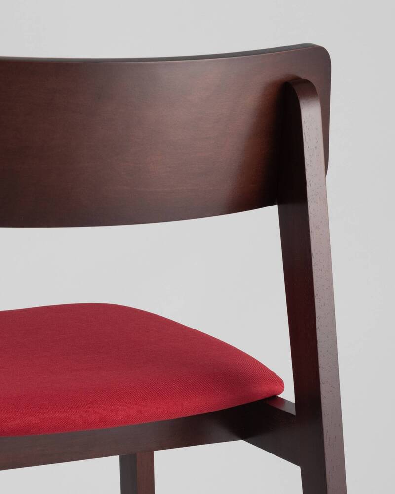 Комплект из двух стульев