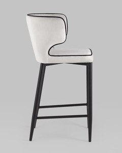 Стул полубарный