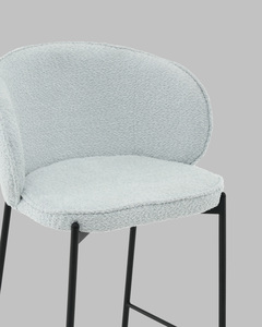 Стул полубарный