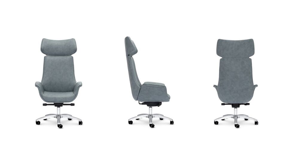 Кресло с высокой спинкой на крестовине